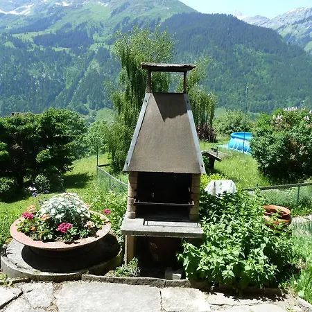 公寓 非洲菊小木屋 *